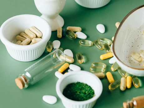 Вред и польза БАДов: кому можно принимать и какие могут быть последствия