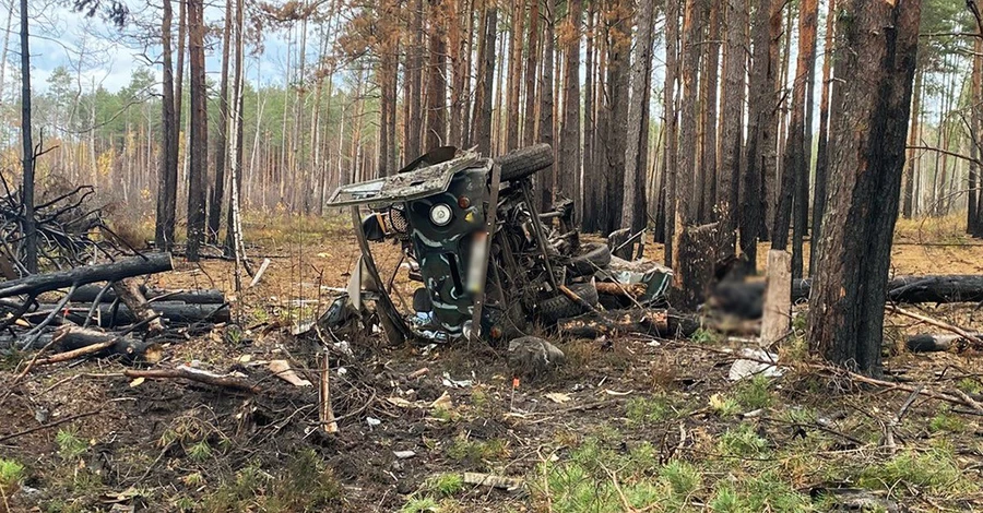 На Житомирщине подорвались два автомобиля - пять человек погибли, трое раненых