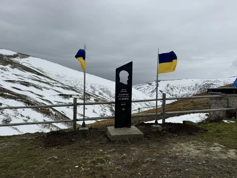 Через загрозу окупації пам’ятник “Да Вінчі” перенесли на Драгобрат