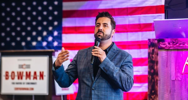 Зведений брат віцепрезидента США Венса програв вибори мера Цинциннаті