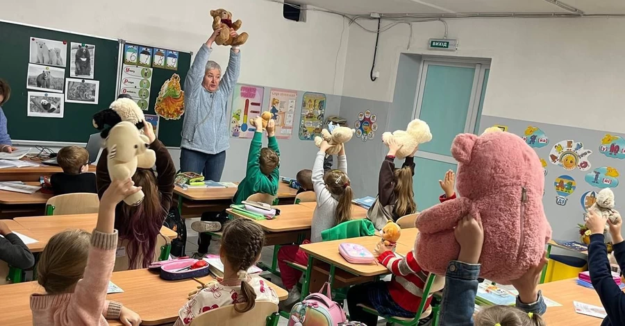 «Это дешевле, чем лекарства»: как мягкие игрушки Toy Therapy Room лечат душу детей и взрослых