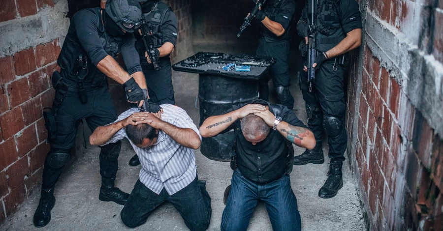 Российские шпионы атакуют Европу: от «консерв» до подростков-хакеров 