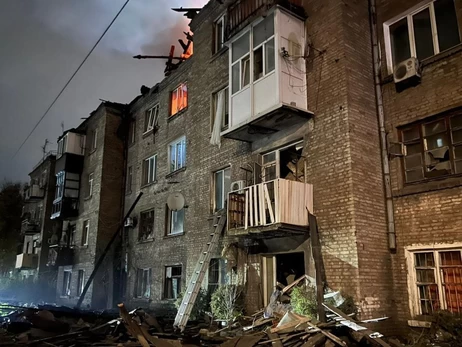 У Кам’янському після атаки РФ знайшли загиблого - рятувальники завершили роботи