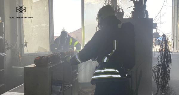 В Ивано-Франковске из-за взрыва зарядной станции в офисе пострадали два человека