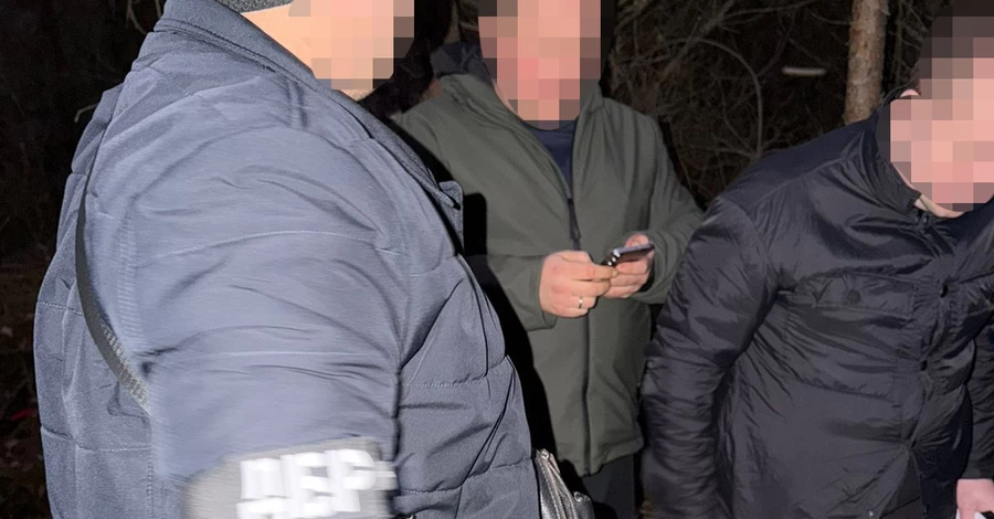 Оголошено підозру київському поліцейському, який вкрав на роботі $400 тисяч