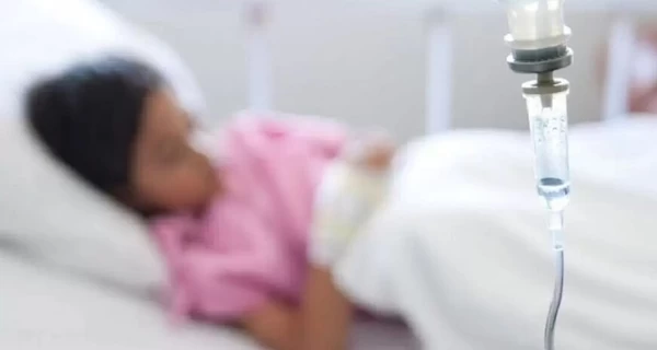 Во Львове в школьной столовой отравились дети – 10 человек госпитализировали