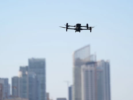 В Швеции дрон атаковал виллу российской делегации, облив краской и неизвестной жидкостью