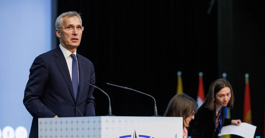 Экс-генсек НАТО Столтенберг рассказал, почему Альянс не закрыл небо над Украиной