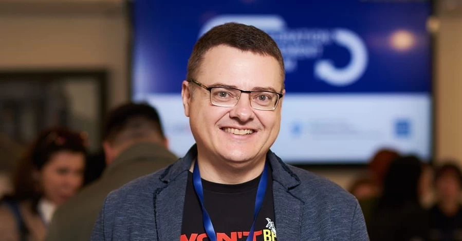 Внезапно умер издатель и соучредитель 