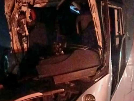 В Египте туристический автобус столкнулся с грузовиком, есть погибшие и много травмированных