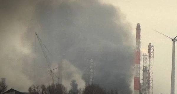 Украинские защитники поразили НПЗ в Оренбургской области РФ