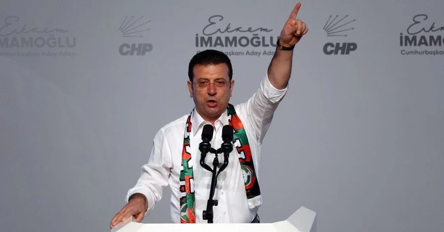 Прокуратура зажадала для мера Стамбула та опонента Ердогана 2000 років ув'язнення