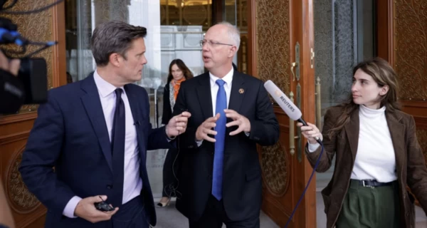 Пазл зійшовся: після Миколи Лагуна санкції отримав його партнер Кіріл Дмітрієв