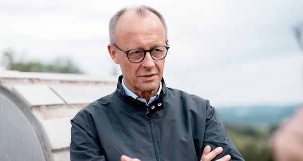 Мерц попросив Зеленського стримати наплив українських чоловіків до Німеччини 