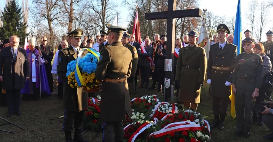Во Львовской области перезахоронили польских солдат, погибших в 1939 году