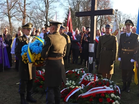 На Львівщині перепоховали польських солдатів, що загинули у 1939 році