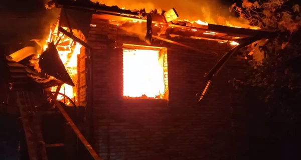 Россияне ночью атаковали дронами Днепр, в городе начались пожары