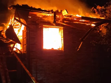 Россияне ночью атаковали дронами Днепр, в городе начались пожары