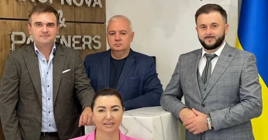 Адвокатська компанія «Крупнова та партнери» «кинула» ексголову «АЙБОКС БАНКУ» Петра Мельника на $150 тис