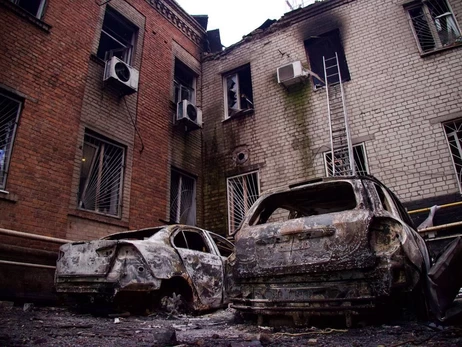 Росіяни вночі масовано атакували Дніпро, пошкоджено потяги, вокзал і редакцію «Суспільного» 