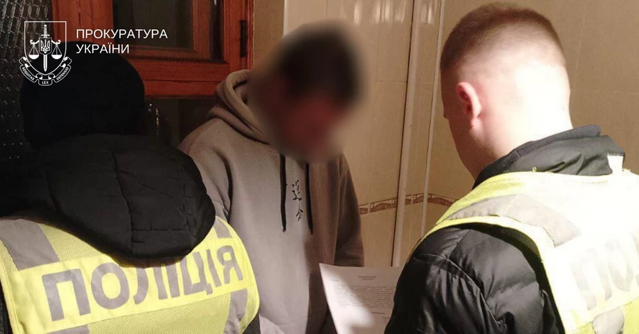 У Києві затримали чоловіків, які побили військового на реабілітації