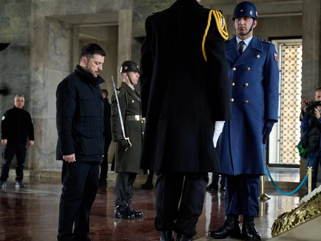 Зеленський у столиці Туреччини Анкарі відвідав мавзолей Ататюрка