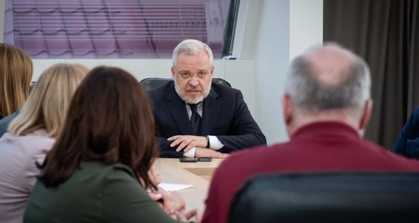 Рада підтримала звільнення міністрів Галущенка та Гринчук без їхньої присутності