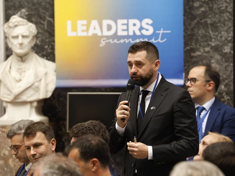 Арахамія назвав вимогу нового уряду думкою окремих “слуг народу”