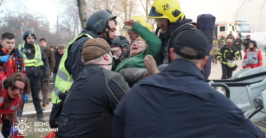  В больницах Тернополя остаются 52 пострадавших от удара РФ, среди них 17 детей