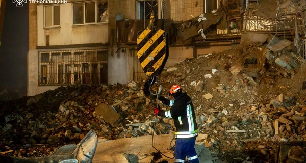 Разбор завалов в Тернополе продолжается, количество погибших возросло до 28