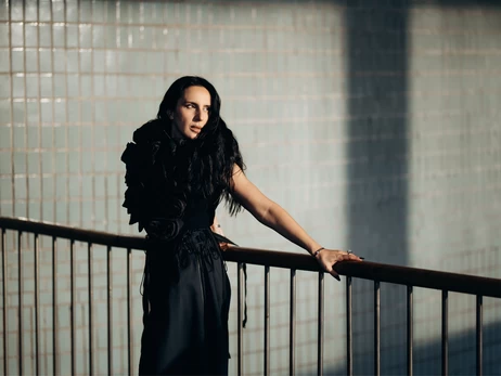 Премьеры недели: новое звучание Jamala и дуэт Jerry Heil с румынской поп-звездой