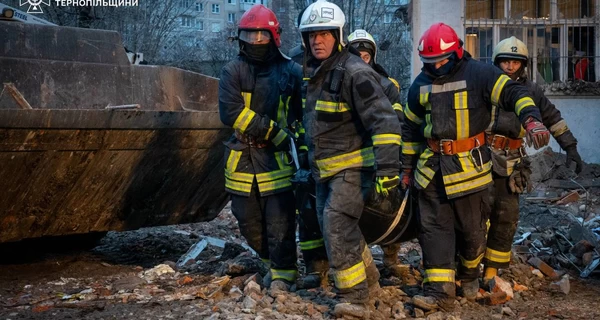 В Тернополе из-под завалов достали тело еще одной погибшей