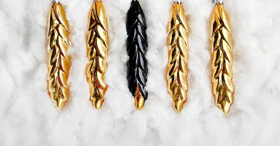 Бренд Bevza відмовився від резонансної новорічної прикраси 