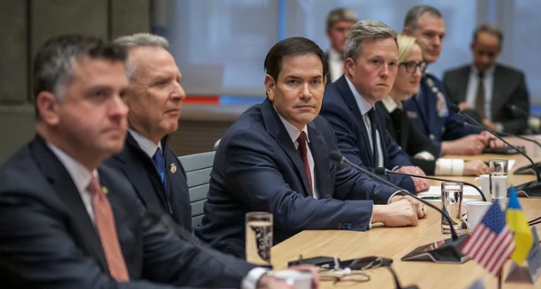 Окрім мирного плану США передали Україні угоду, яку, скоріш за все, також змінять, — ЗМІ