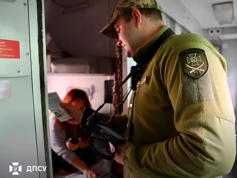 В Украине упростили правила пересечения границы - документы будут проверять в вагонах поезда