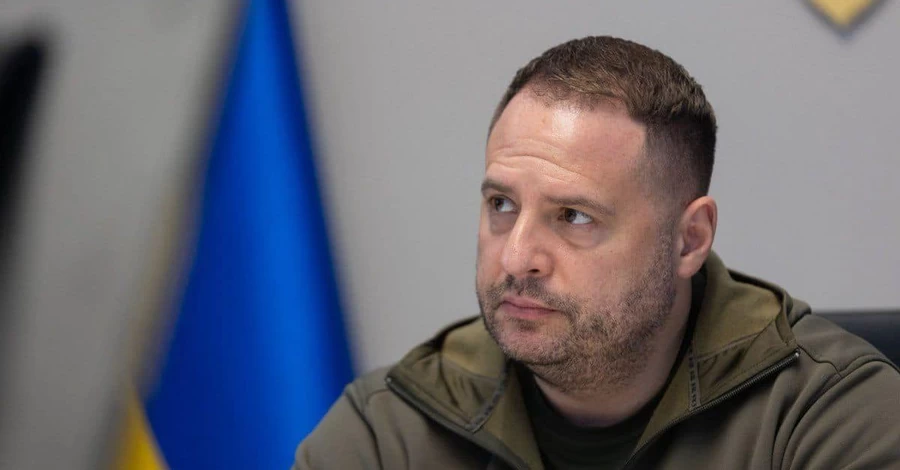 Єрмаку про підозру в рамках обшуків не повідомляли, – ЗМІ