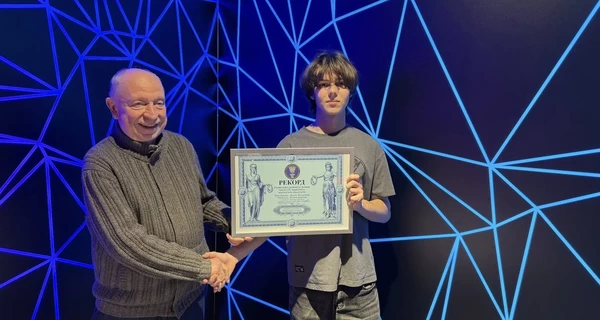 Київський школяр встановив рекорд України, запам’ятавши 300 цифр числа Пі