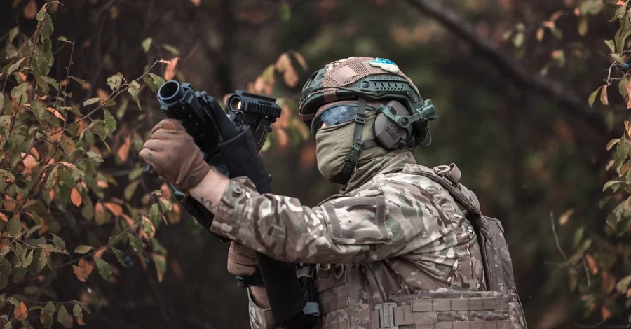 Погода затруднила оборону Покровска, в город просачивается все больше россиян, - военные 