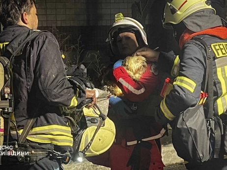 Разбился, выпрыгнув из окна 3-го этажа, - ОВА о жертве ракетного удара по Вышгороду