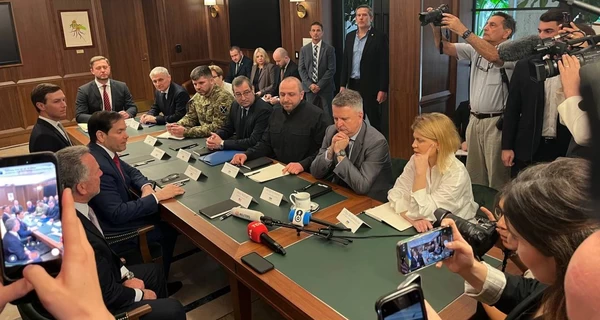 Рубио перед началом переговоров во Флориде пообещал, что Украина будет независимой и успешной