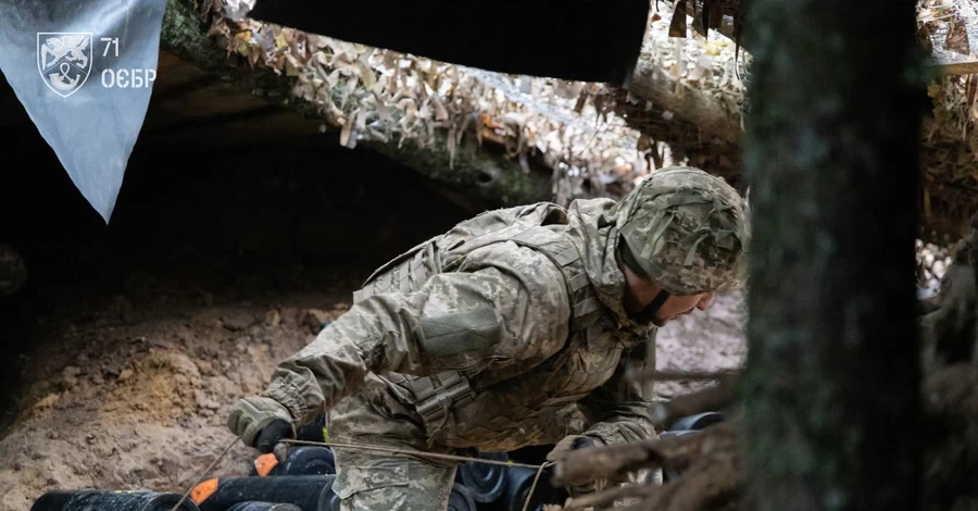 З Днем Збройних сил України: привітання у віршах і прозі