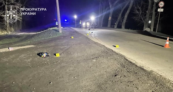 В Полтавской области полицейский насмерть сбил 17-летних сестер