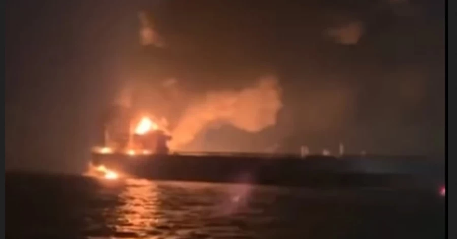  СБУ атаковала морскими дронами танкеры 