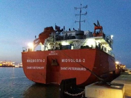 У берегов Турции атакован российский танкер Midvolga 2