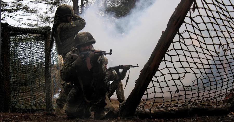 У ЗСУ спростували так званий прорив росіян у Лимані - українські захисники утримують лінію оборони