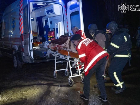 Россияне атаковали Одессу дронами, есть пострадавшие, повреждена энергоинфраструктура