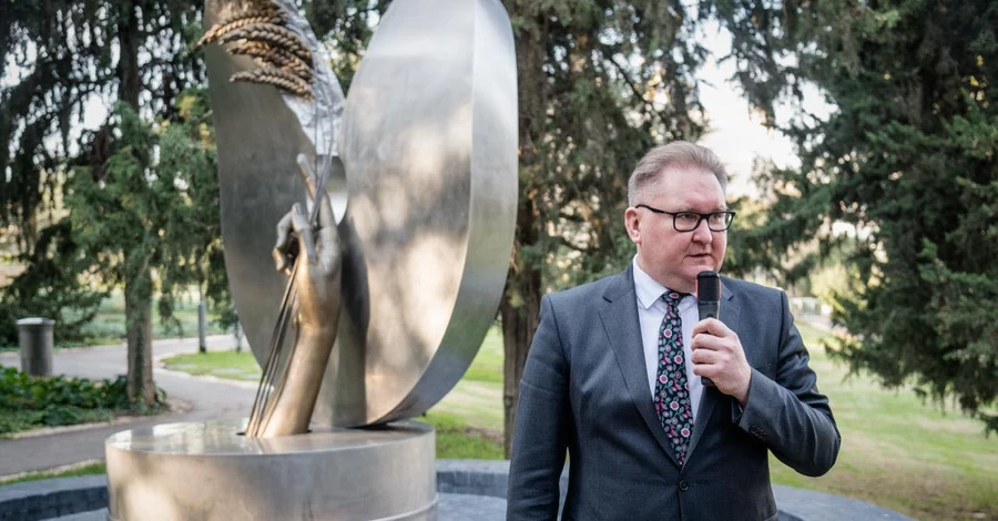 В Израиле открыли первый памятник украинским жертвам Голодомора