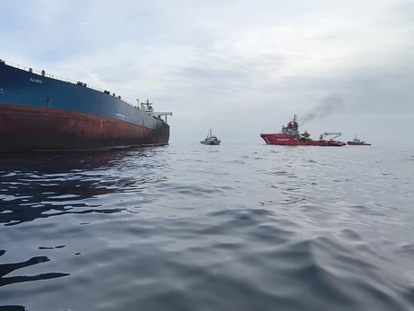 Украина бьет по танкерам, Путин грозит топить всех подряд: война выходит за морские границы