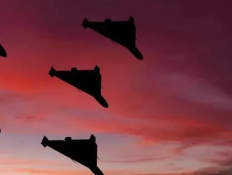 Самолет Зеленского на пути в Ирландию преследовали дроны военного типа - СМИ