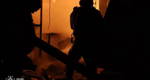  Российские обстрелы серьезно повредили ТЭС в разных областях, а Укрэнерго увеличивает объем отключений